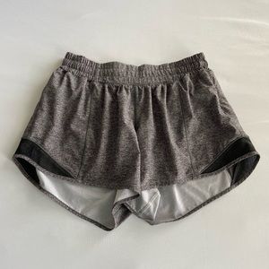 Lululemon 4” hotty hot shorts size 8